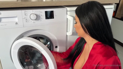 Anissa Kate Fucked While Washing Her Clothes