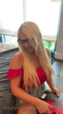 Summer Brookes Has Sex With Glasses On