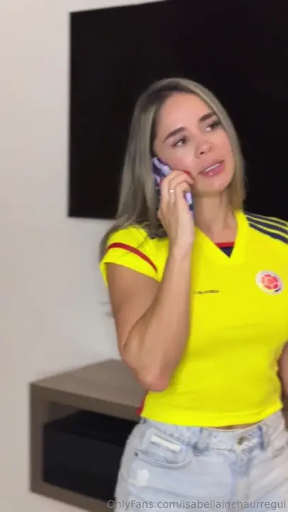 Isabella Inchaurregui Fucks With Colombia T-Shirt - ePornLeak