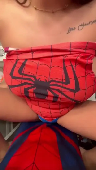 Spiderman Fucks Sariixo - ePornLeak