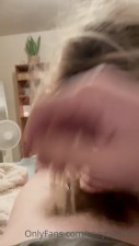 Zoeyisasiren Sucking Penis