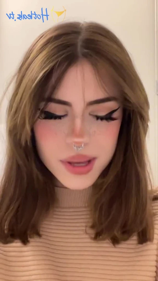 hannah <3 [ hannahowo ] - Buenas noches chicos ya volví de Texas! uwu como les ha ido? ❤️ - ePornLeak