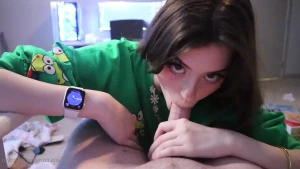 hannah <3 [ hannahowo ] - Wanna play Valorant? 💗