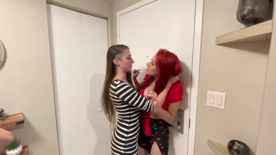 A Strapon-Wielding Brunette Fucks Jameliz And Her Girlfriend