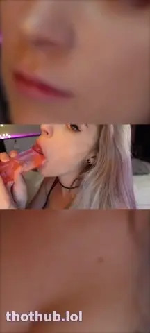 Xoaeriel Sucking A Dildo - ePornLeak