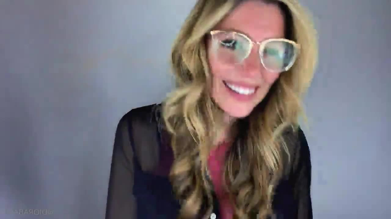 Diora Baird [ diorabaird ] - Hey y all  I ve been going through some personal shit but I ll be - ePornLeak