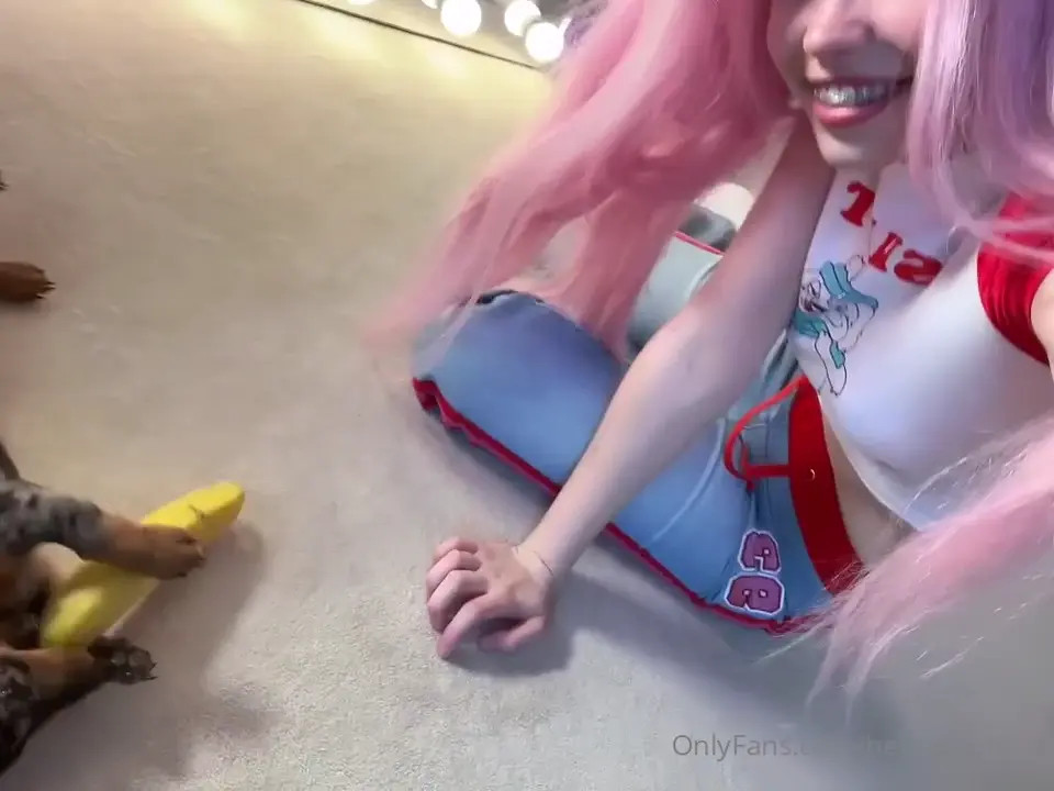 Belle Delphine With Puppy - ePornLeak