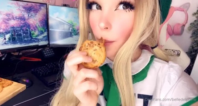 Belle Delphine Eating A Cookie