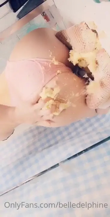 Belle Delphine Smashes Food On Her Ass - ePornLeak