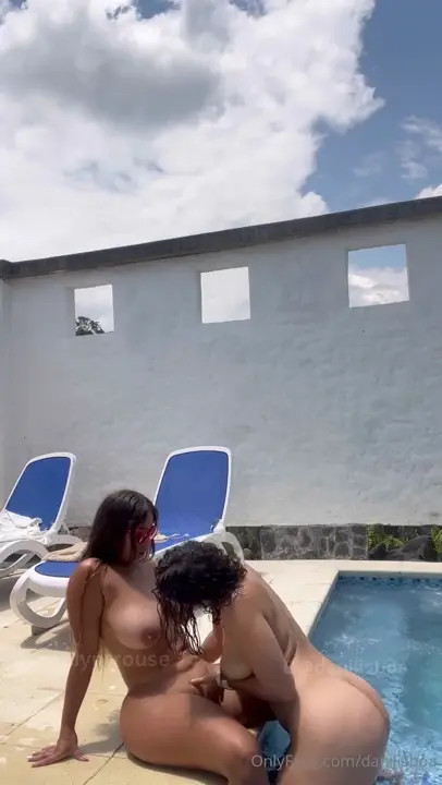 Danielis94 And Her Friend With Strap-on In The Pool - ePornLeak