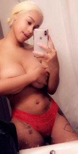 Kiyomi [ kiyomileslie ] - Want a taste? 😋