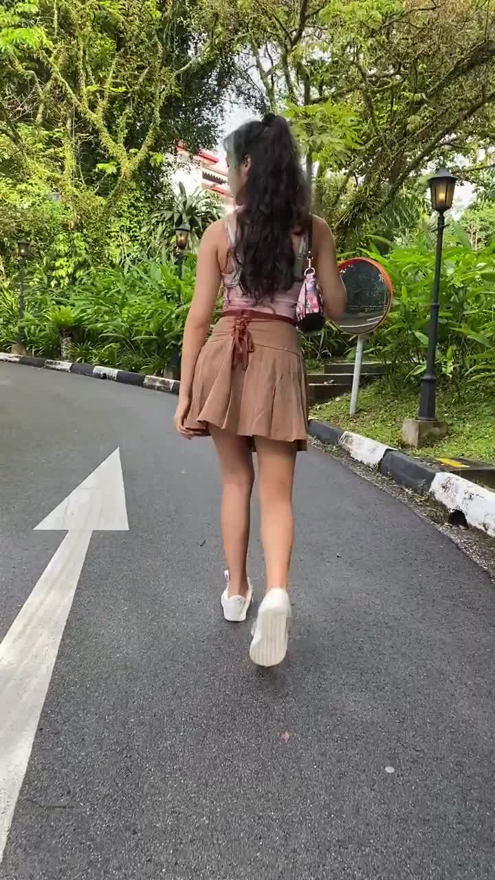 alaska a☺︎ki [ aloebambi ] - Today after filming a new oily titty video 😝 Super horny words for - ePornLeak