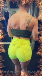 Naughty Talulah  🧝🏻‍♀️ [ naughtytalulah ] - View from the top