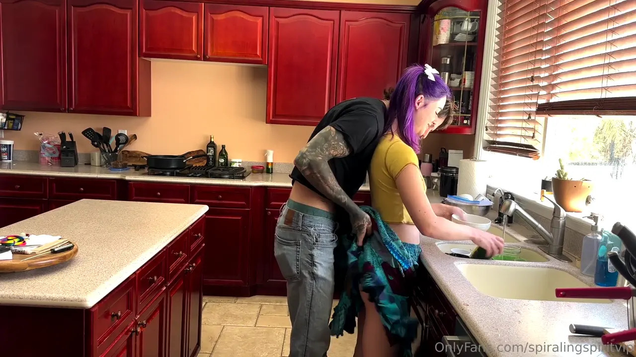 Spiraling Spirit Gets Fucked In The Kitchen - ePornLeak
