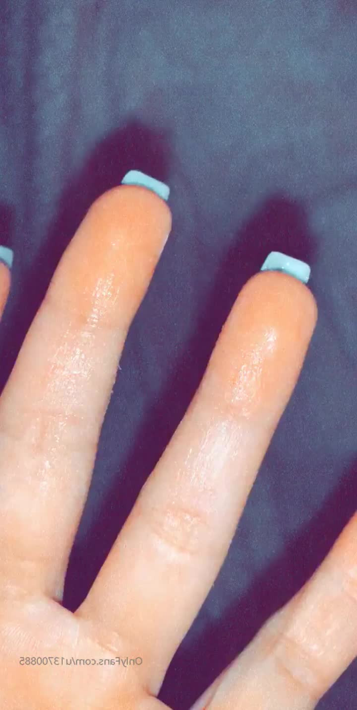 Gabrielle ⚡️ [ gabs_handly ] - PREVIEW - Feed Daddy those feet boy 🤤🤤🤤 @tyjo_95 - ePornLeak