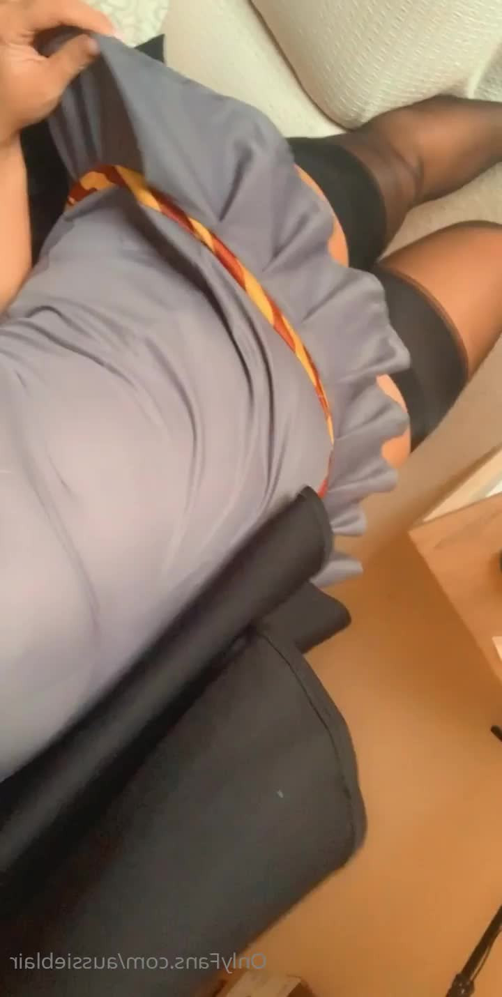 Blair • No PPV 💘 [ aussieblair ] - Guess my cup size - ePornLeak