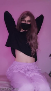 Alba💜 [ your_witch_alba ] - Happy Friday ❤️