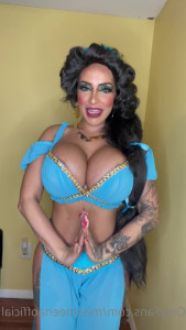 Pakistani Goddess FREE🇵🇰 [ missmeenaofficial ] - Who is ready for HUMP Day?