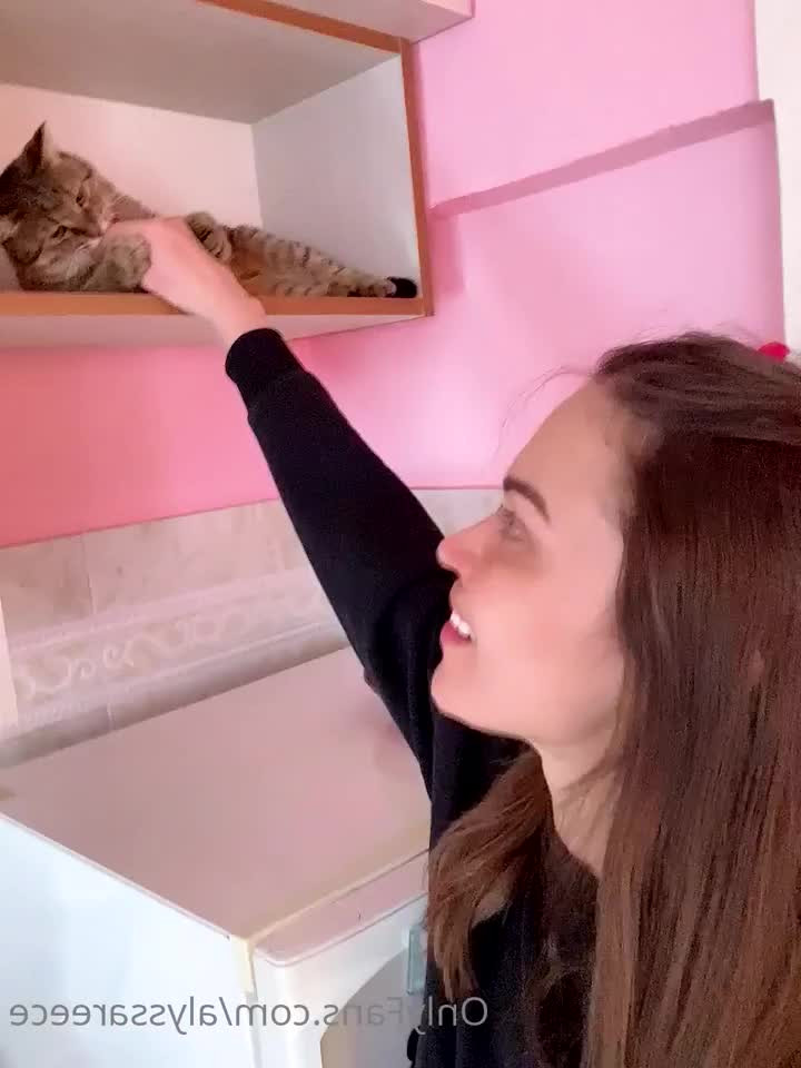 AlyssaReece - Eat me from the front - ePornLeak