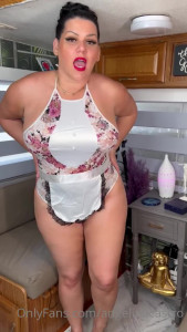 Angelina Castro [ angelinacastro ] - Do you like my new pants? 👖 sexynatgvip.com 🔞