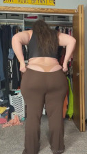 Sugarsgotcake Shows Off Her Big Ass Wearing A Thong