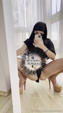Vipgalablack Can't Stop Touching Herself