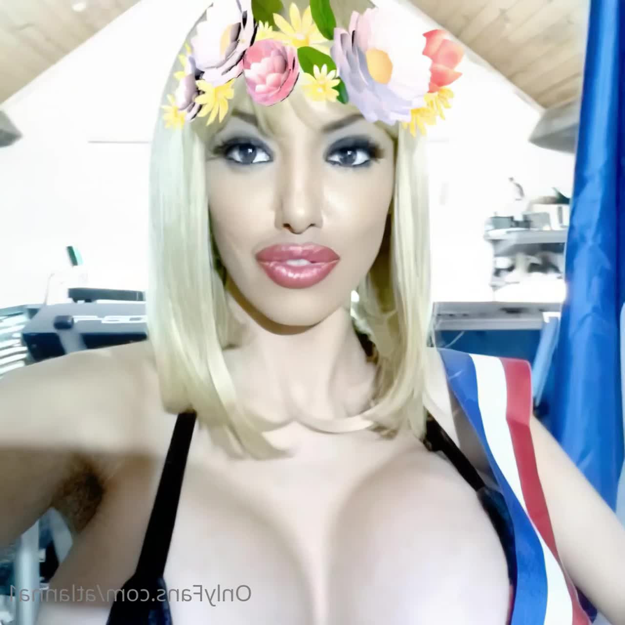 Atlanna [ atlanna1 ] - When you basically live at work and take 5 minutes to come home and - ePornLeak