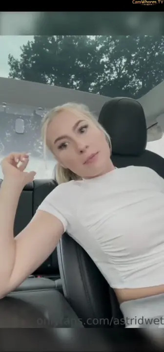 Astrid Wett Pussy Masturbation In A Tesla Close Up - ePornLeak